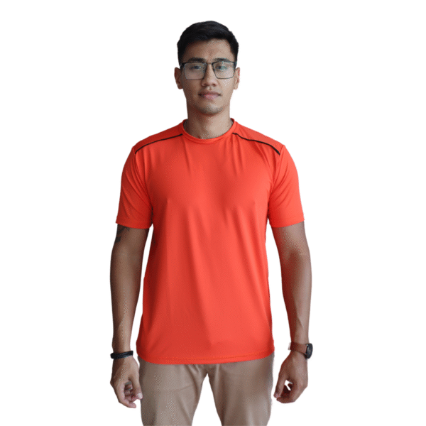 Camiseta masculina gola redonda com recorte vivo dry plus laranja genebra