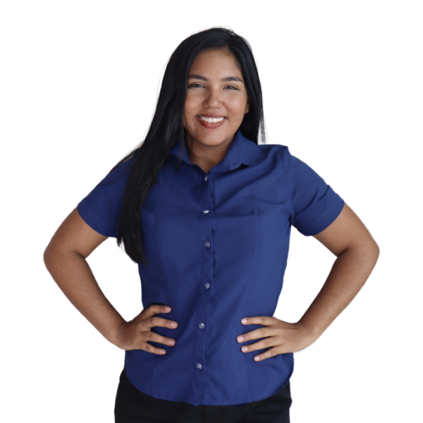 Camisa feminina social clássica manga curta oxfordine azul marinho